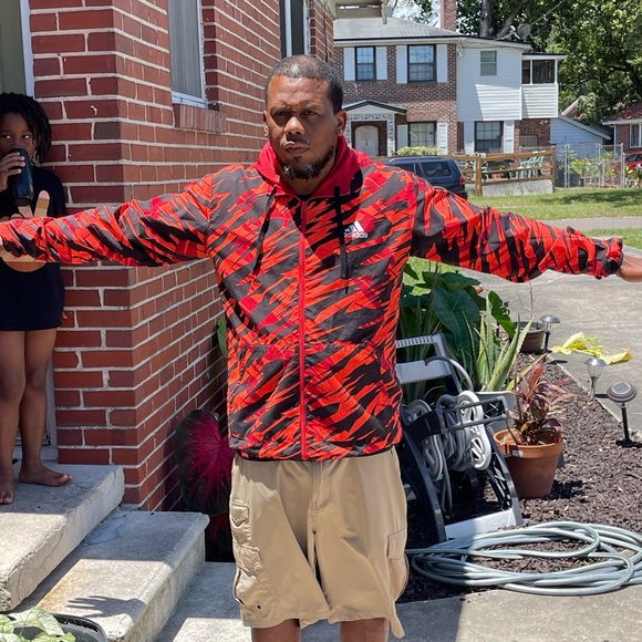 Men’s Adidas Reversible Rain Jacket - Picture 9 of 9